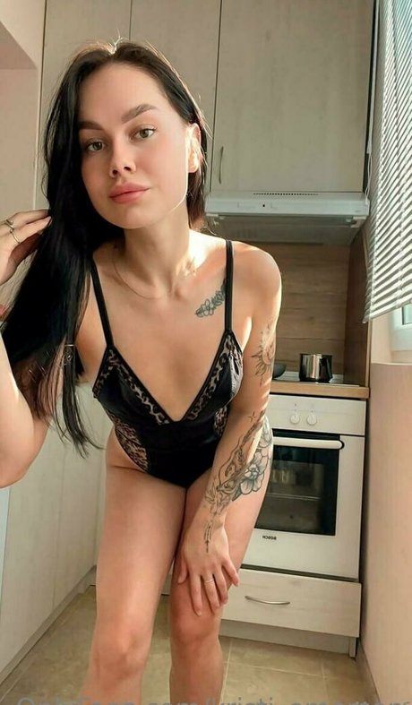 Naakte gelekte OnlyFans-foto van Kristiemerson