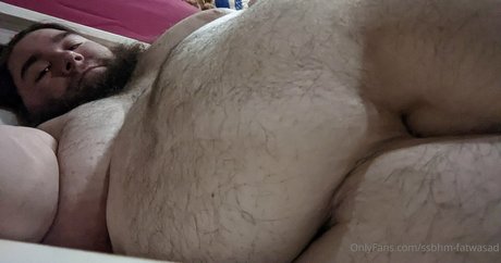 Naakte gelekte OnlyFans-foto van Ssbhmfatwasad