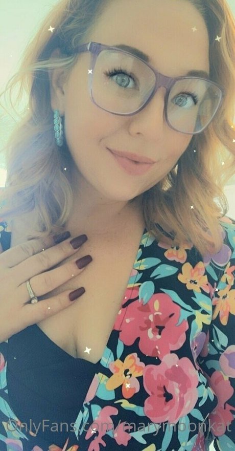 Naakte gelekte OnlyFans-foto van Marymeadows