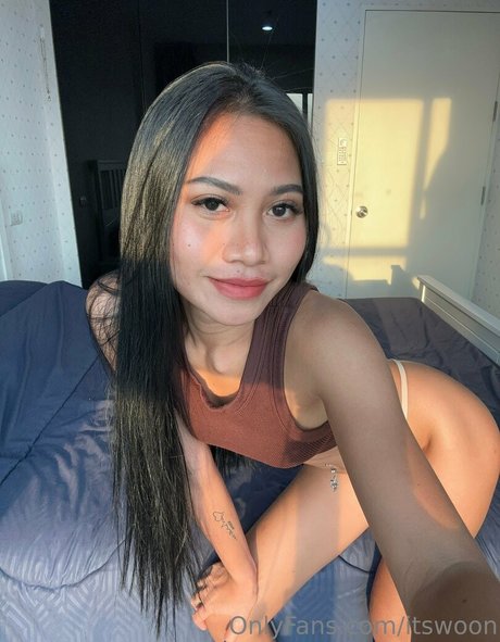 Naakte gelekte OnlyFans-foto van Itswoon