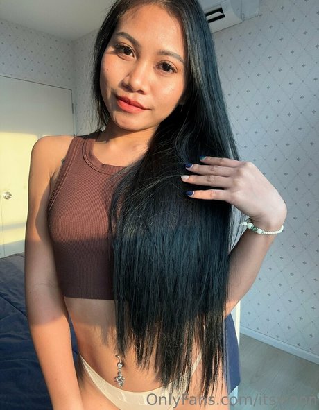 Naakte gelekte OnlyFans-foto van Itswoon