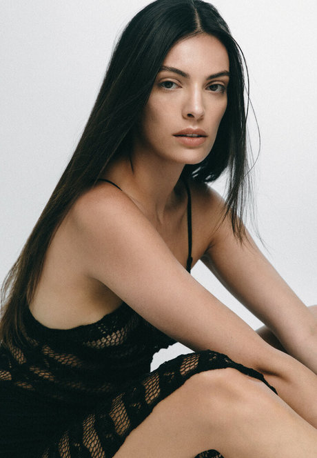 Naakte gelekte OnlyFans-foto van May Tager