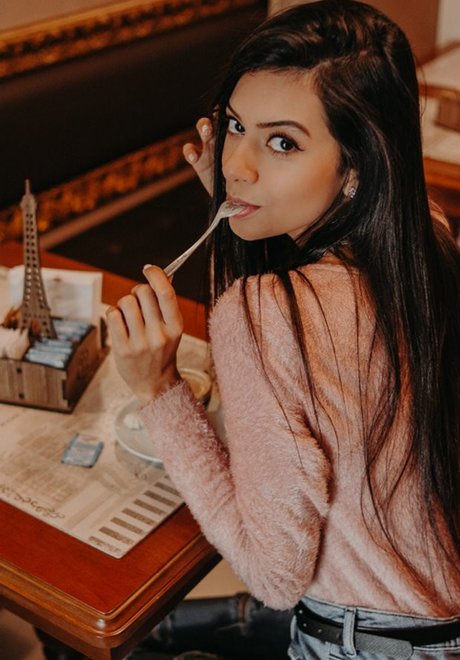 Naakte gelekte OnlyFans-foto van Sweetclassybae