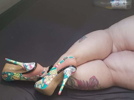 Naakte gelekte OnlyFans-foto van Queen Of Pain