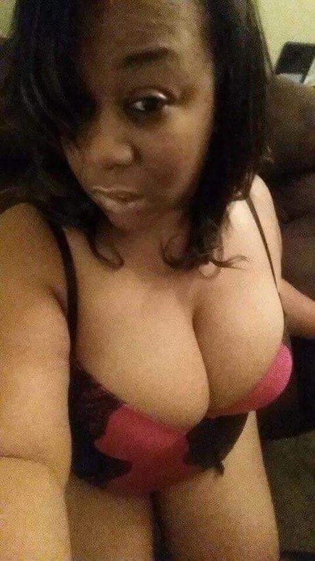 Queen V