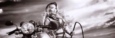 Naakte gelekte OnlyFans-foto van Queen Larna