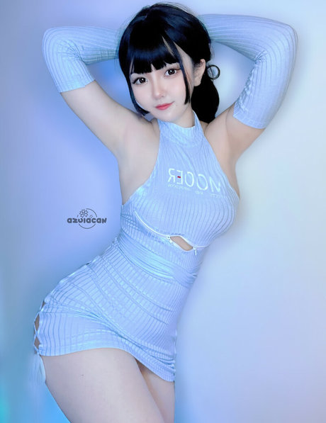 Naakte gelekte OnlyFans-foto van Azulachan
