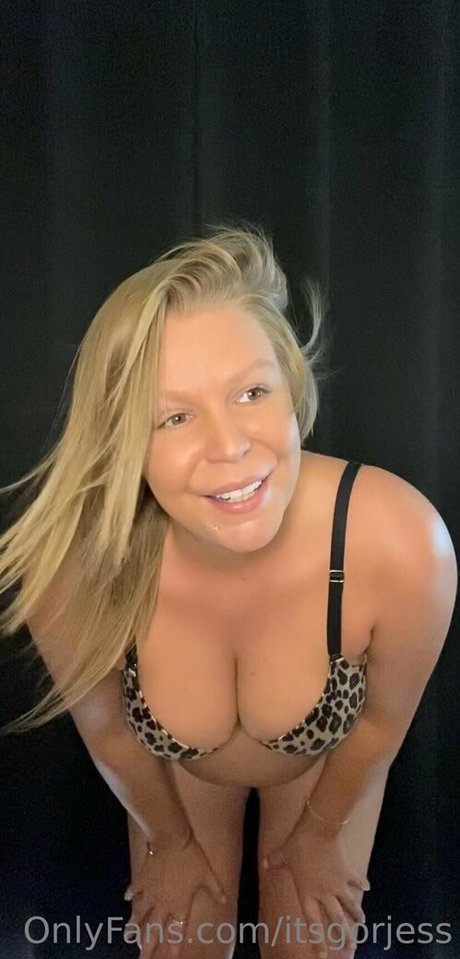 Naakte gelekte OnlyFans-foto van Itsgorjess