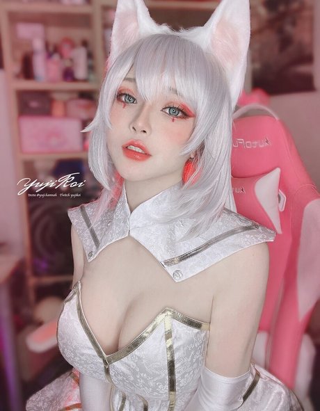 Naakte gelekte OnlyFans-foto van Yuji Koi