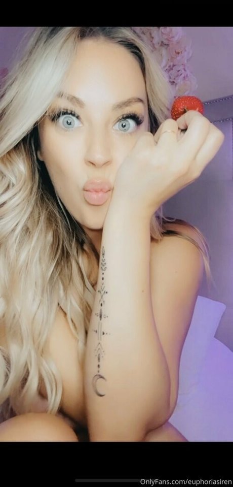 Naakte gelekte OnlyFans-foto van Euphoriasiren