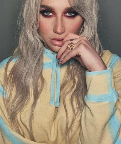 KeshaRose