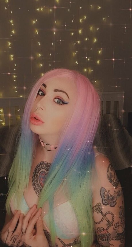 Naakte gelekte OnlyFans-foto van Queenrainifree