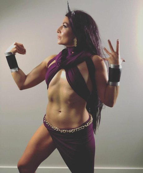 Naakte gelekte OnlyFans-foto van Rebecca Ford