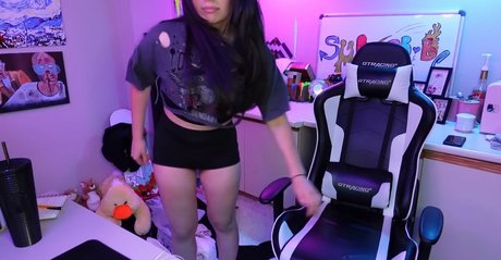 Naakte gelekte OnlyFans-foto van Thatgirlgatto