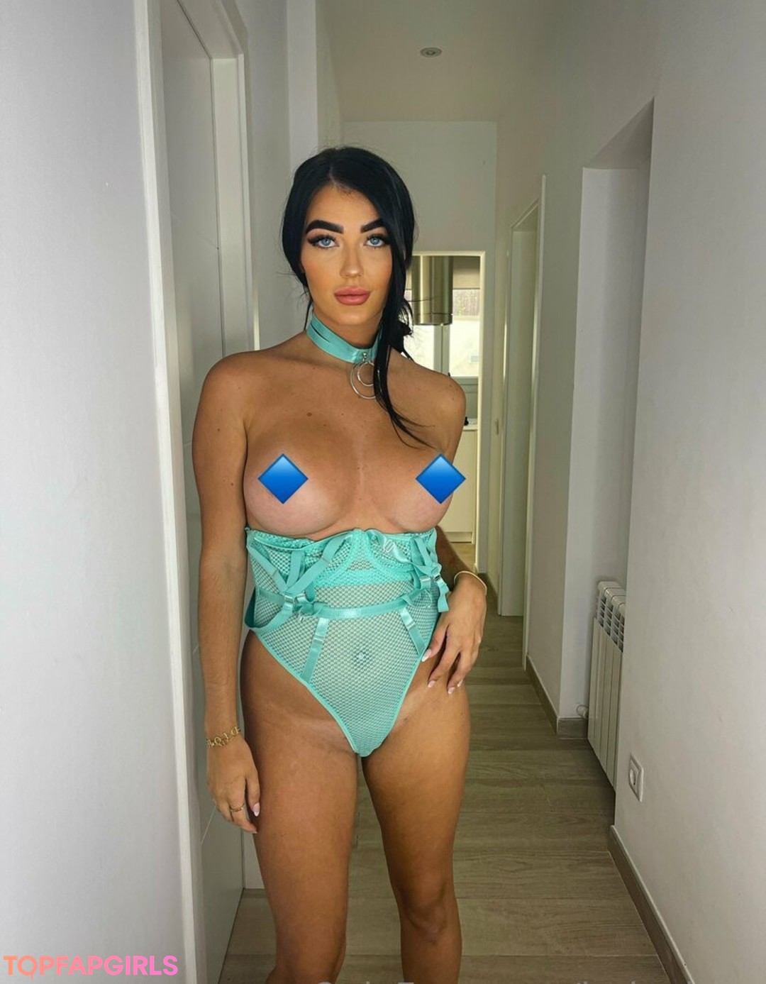 Naakte gelekte OnlyFans-foto van Lorinajane #1504