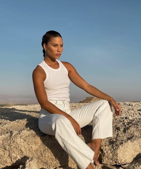 Naakte gelekte OnlyFans-foto van Yeela Frumkin