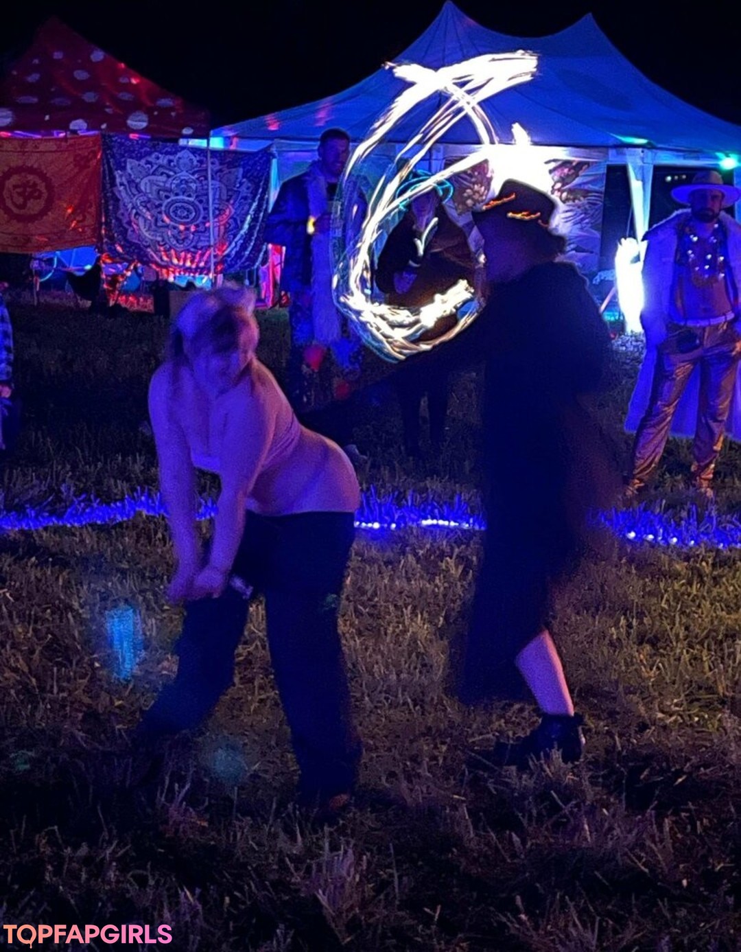 Naakte gelekte OnlyFans-foto van Lilpinkalien #1548