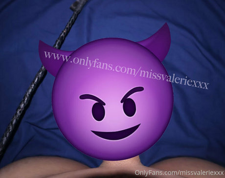 Naakte gelekte OnlyFans-foto van Missvaleriexxx