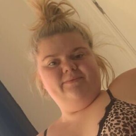 Naakte gelekte OnlyFans-foto van Xobadbitxhox
