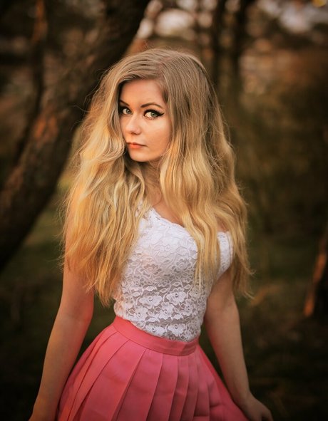 Naakte gelekte OnlyFans-foto van Purrluna