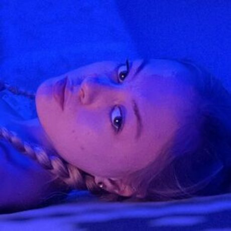 Naakte gelekte OnlyFans-foto van Ambermoorexxx