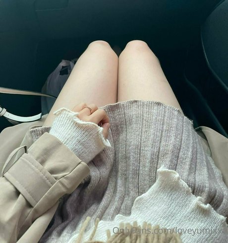 Naakte gelekte OnlyFans-foto van Loveyumixxx