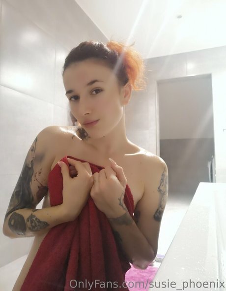 Naakte gelekte OnlyFans-foto van Susiephoenix