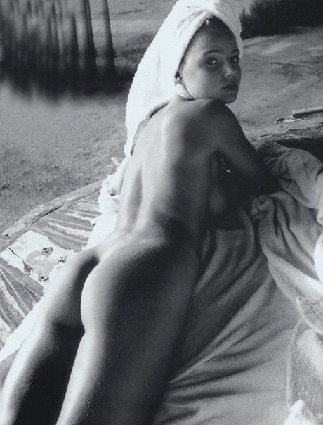 Naakte gelekte OnlyFans-foto van Geri Halliwell