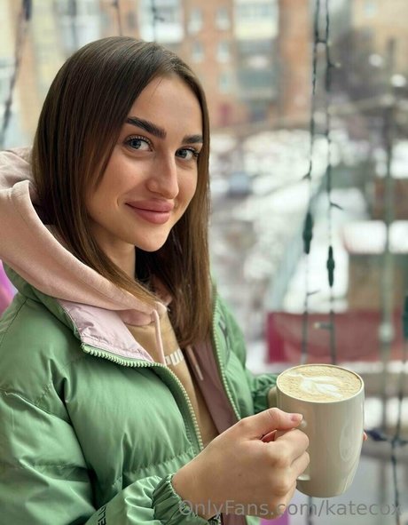 Naakte gelekte OnlyFans-foto van Katecox