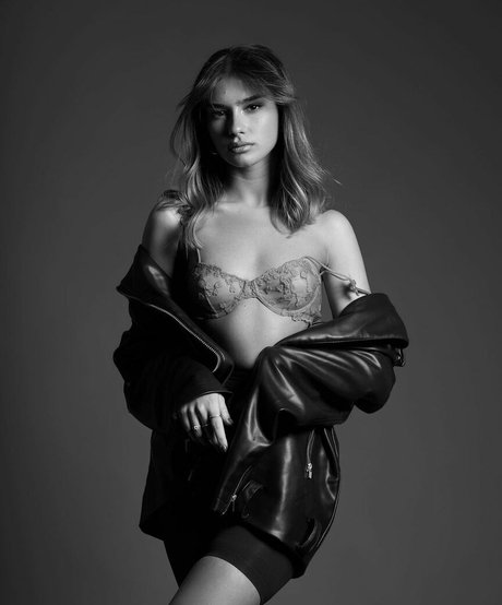 Naakte gelekte OnlyFans-foto van Erel Eliyahu
