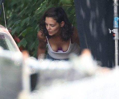 Naakte gelekte OnlyFans-foto van Katie Holmes