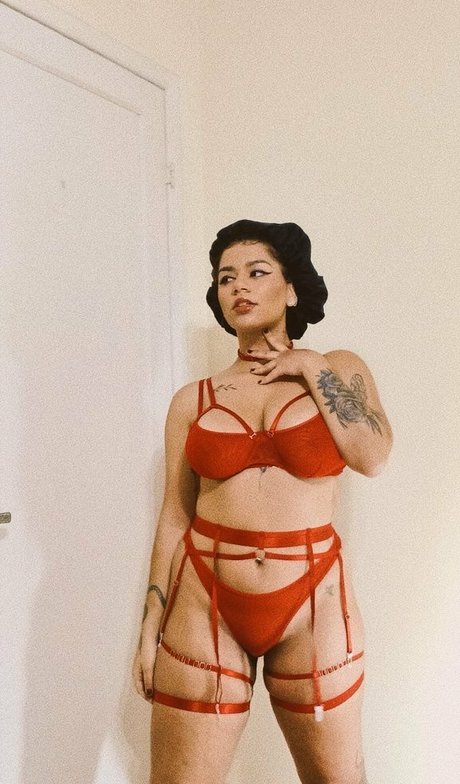 Kennya Raposo