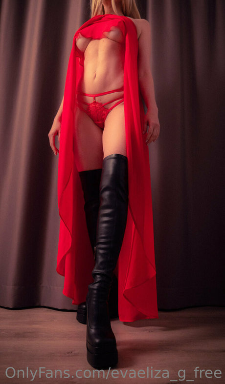 Naakte gelekte OnlyFans-foto van Evaelizagfree