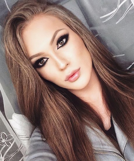 Naakte gelekte OnlyFans-foto van Anastasia Fedyanina