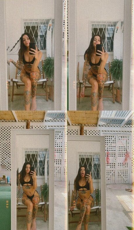 Naakte gelekte OnlyFans-foto van Janadeoliveira