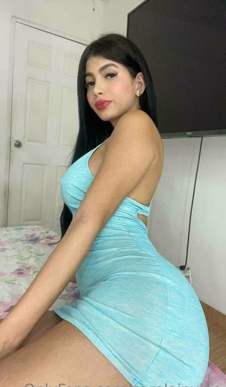 Naakte gelekte OnlyFans-foto van Carolainvina