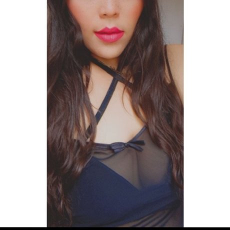 Naakte gelekte OnlyFans-foto van Sarahi 
