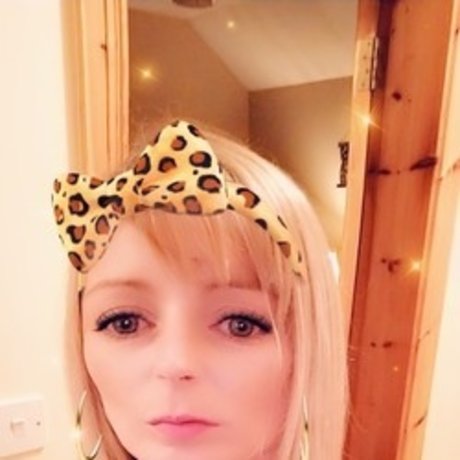 Naakte gelekte OnlyFans-foto van Uchoosethepic