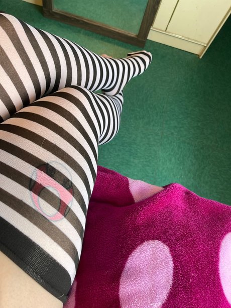 Naakte gelekte OnlyFans-foto van Samantha Swan