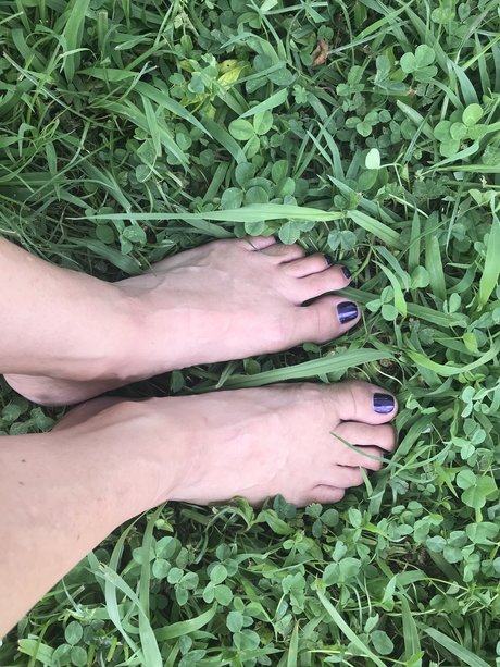 Naakte gelekte OnlyFans-foto van Sam