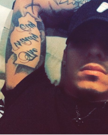 Naakte gelekte OnlyFans-foto van Lsdan