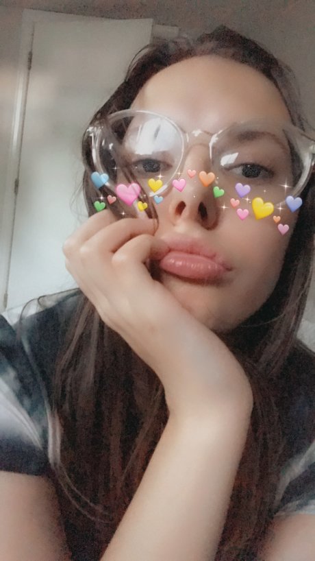 Naakte gelekte OnlyFans-foto van Ashley Rose