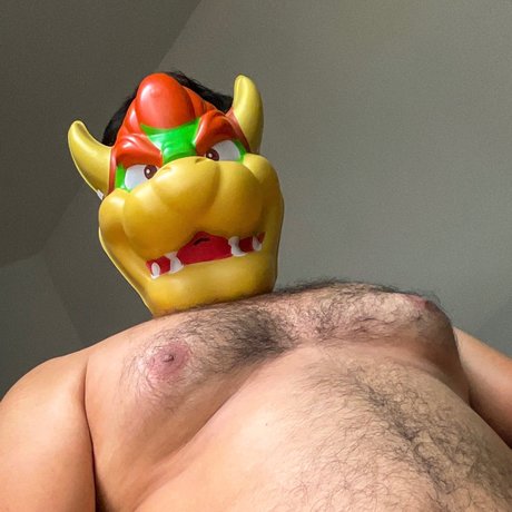 Naakte gelekte OnlyFans-foto van That Pink Tiger   