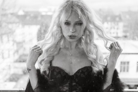 Naakte gelekte OnlyFans-foto van Superbia
