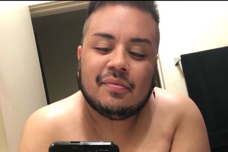 Naakte gelekte OnlyFans-foto van Gordito