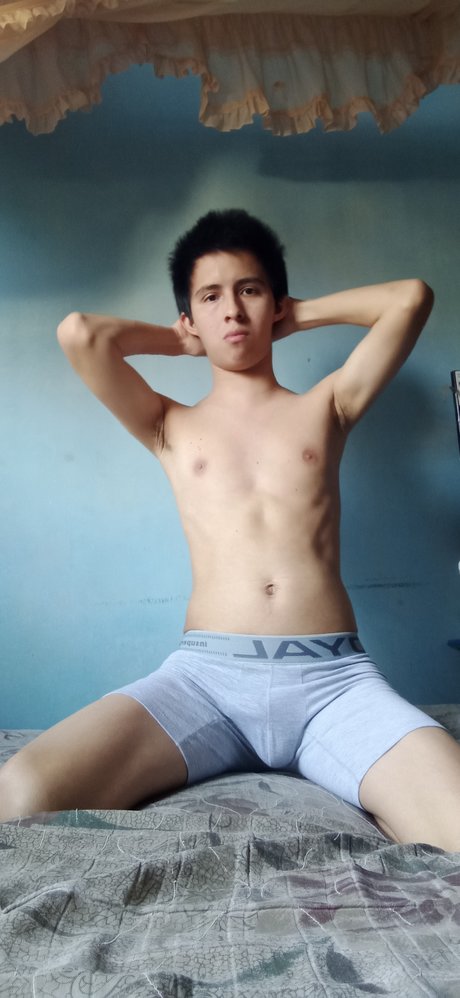 Naakte gelekte OnlyFans-foto van Rompefantasma3000