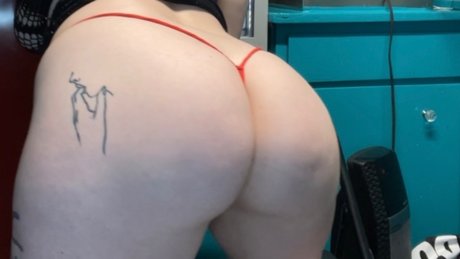 Naakte gelekte OnlyFans-foto van Ivy 