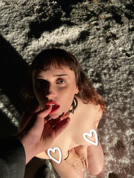 Naakte gelekte OnlyFans-foto van Opiumfairyy