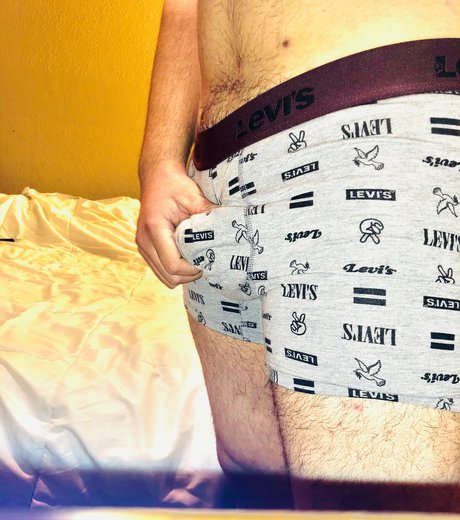 Naakte gelekte OnlyFans-foto van Thickstepson