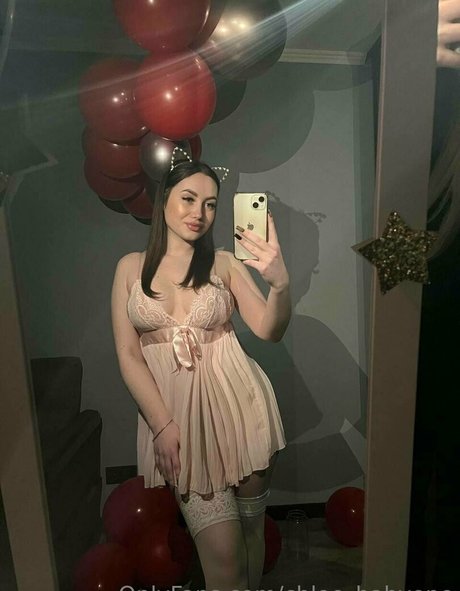 Naakte gelekte OnlyFans-foto van Chloebabyone